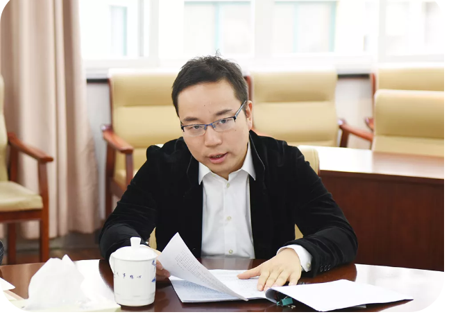 上海市人大代表吕琰:一个让退休老伯暖心的故事-中国律师网